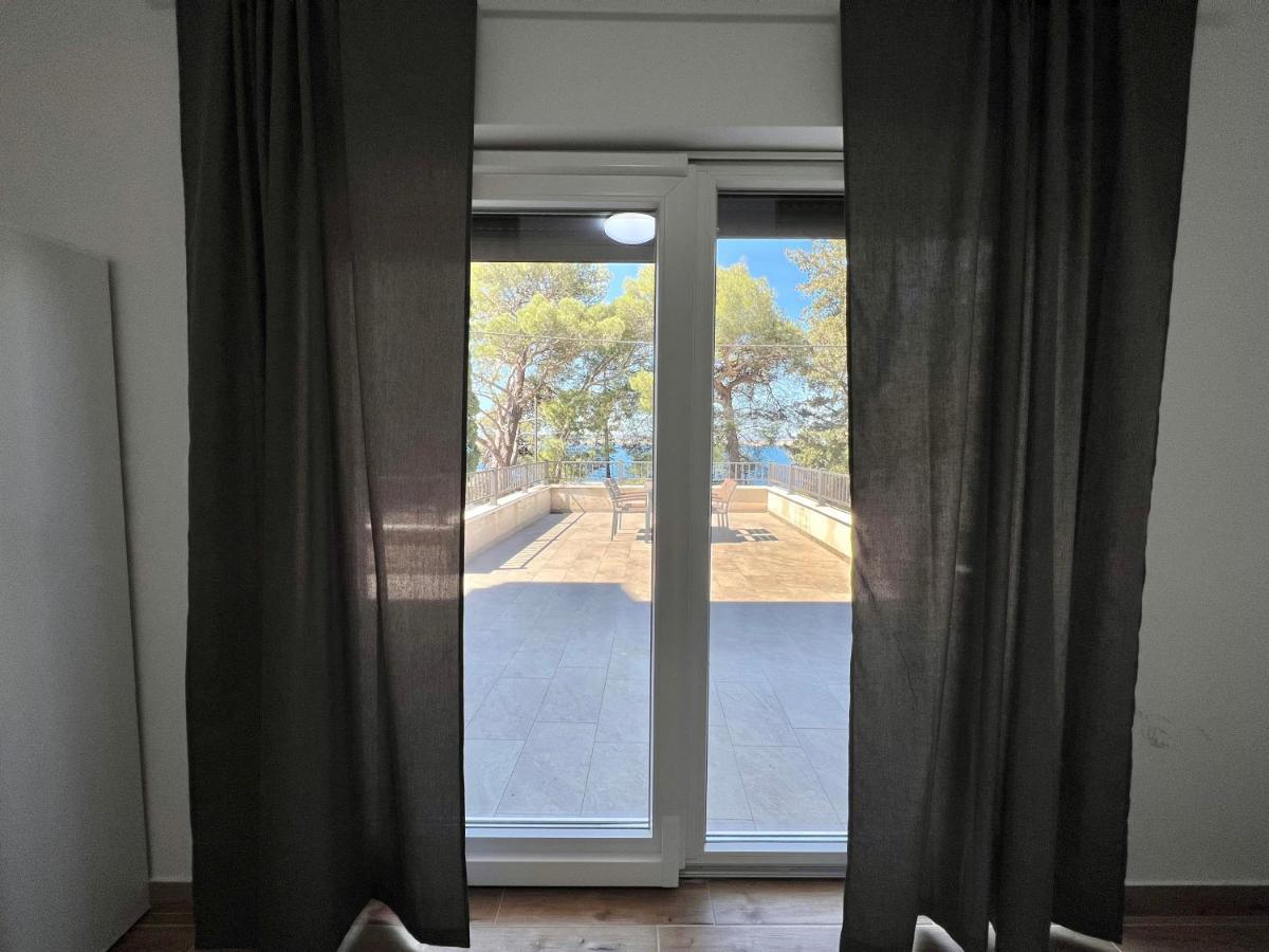 Fantasia Del Mare Apartment And Rooms Dramalj Eksteriør billede