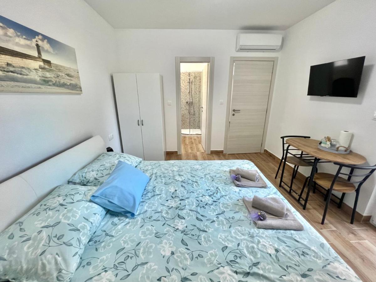 Fantasia Del Mare Apartment And Rooms Dramalj Eksteriør billede