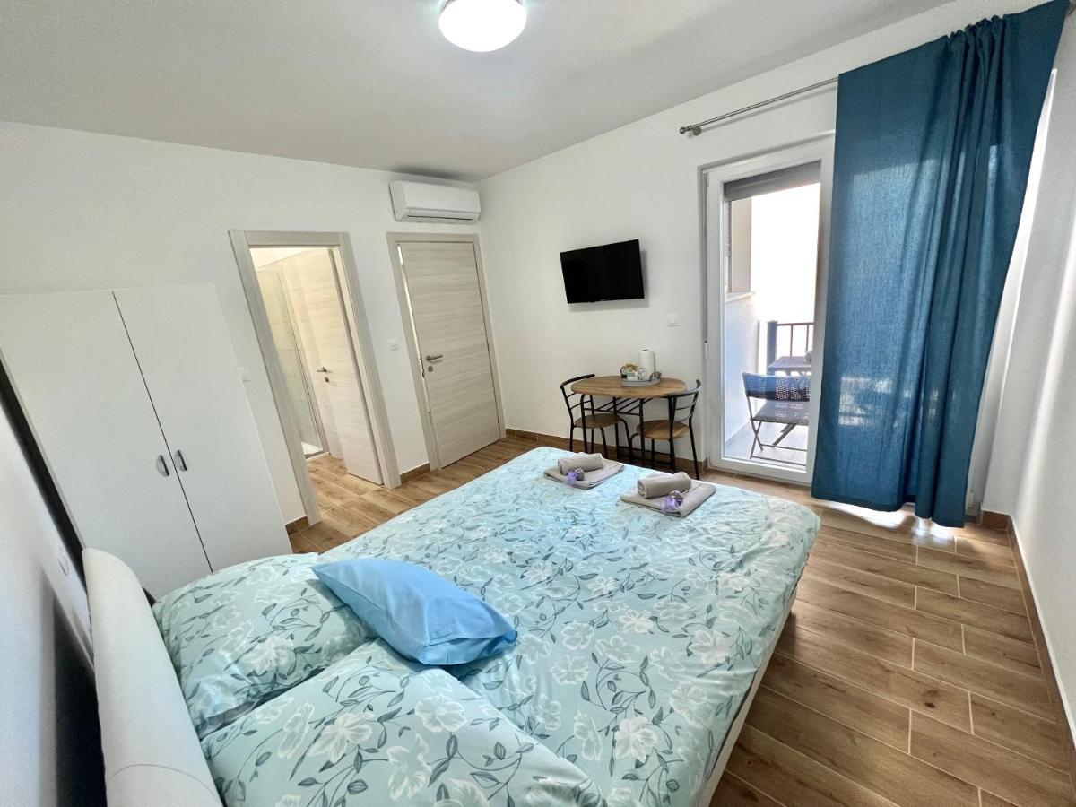 Fantasia Del Mare Apartment And Rooms Dramalj Eksteriør billede
